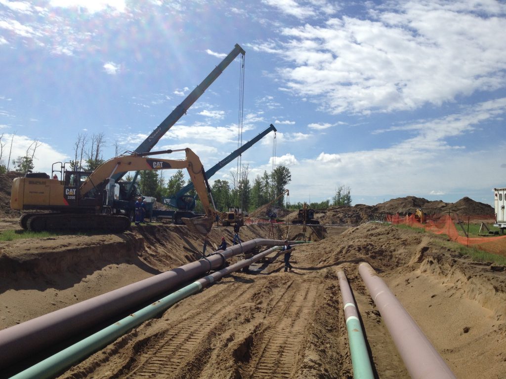 pipeline construction trenching installation
